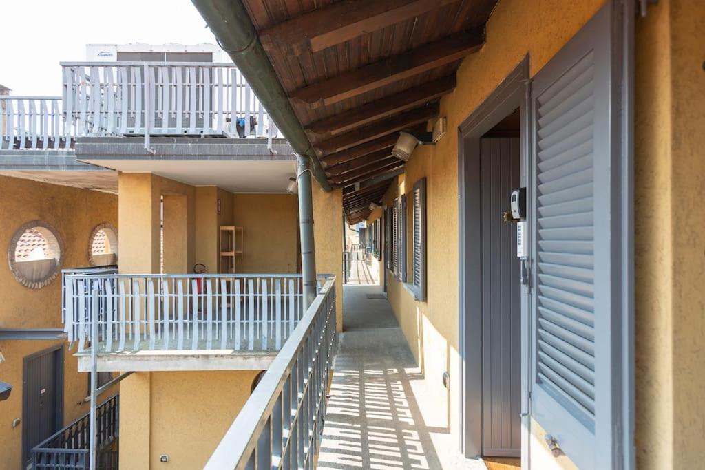 My Charming Apartments Ai Navigli-Vigevano Suite Milano Dış mekan fotoğraf