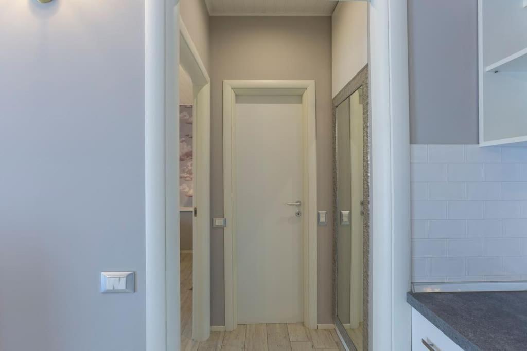 My Charming Apartments Ai Navigli-Vigevano Suite Milano Dış mekan fotoğraf